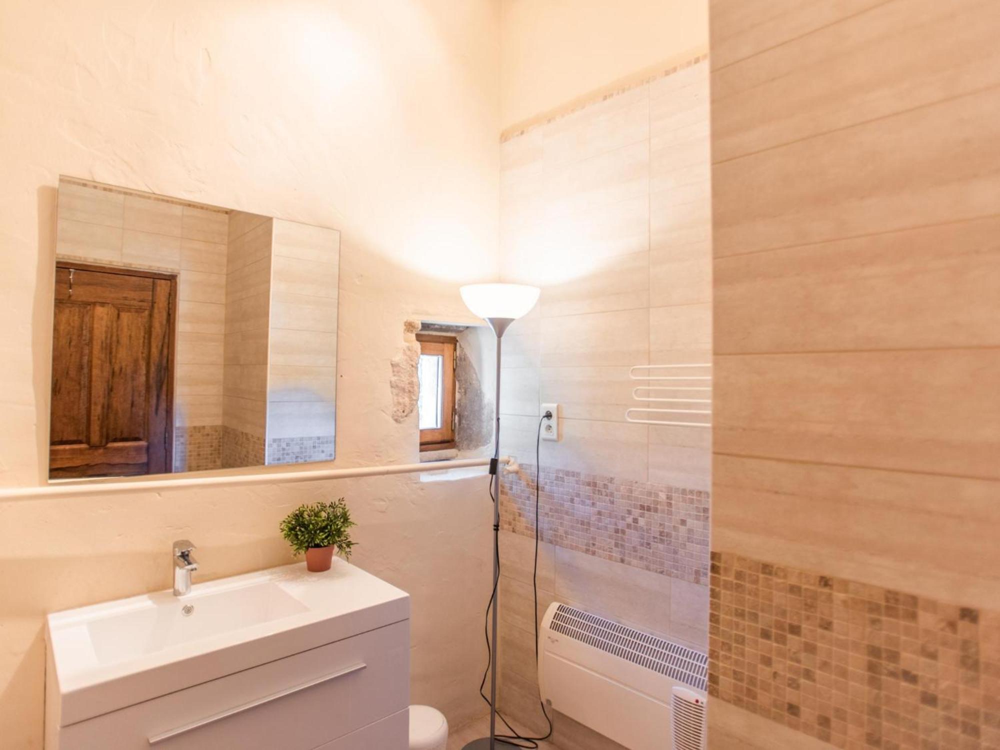 Tauleigne Villa Bollene Bagian luar foto