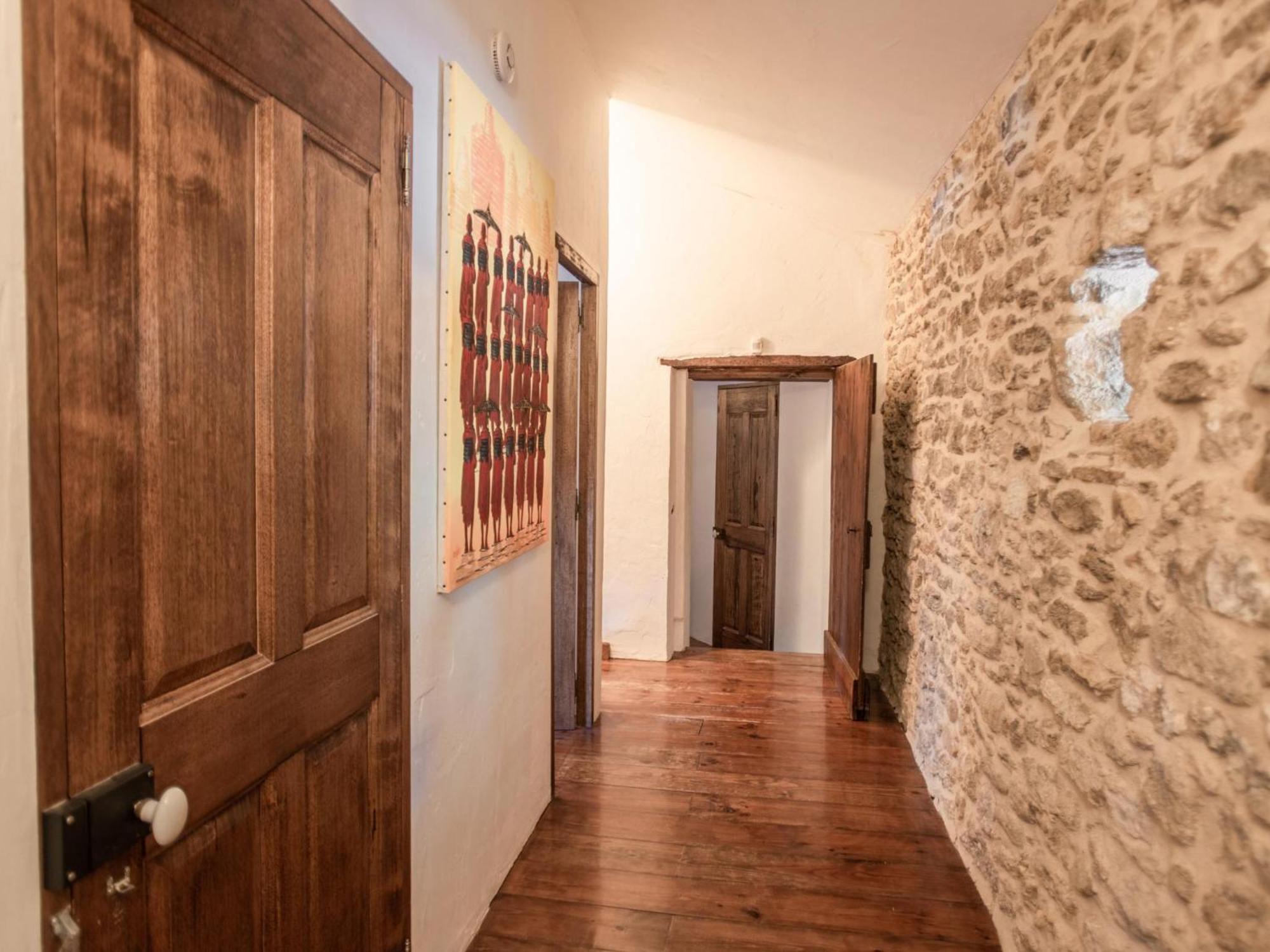 Tauleigne Villa Bollene Bagian luar foto